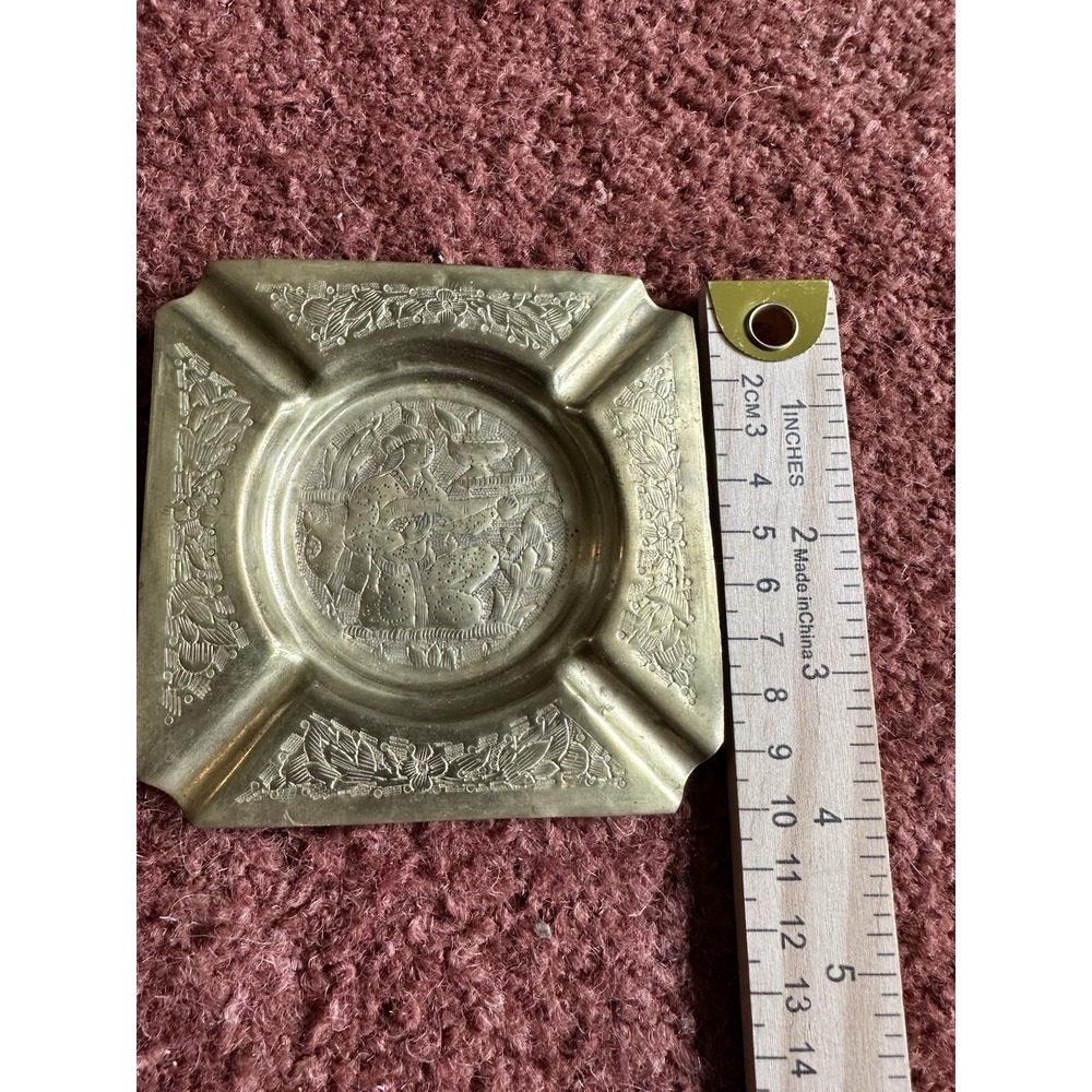 Vintage Gold Color Brass Ashtray Ornate Floral Decorative Boho - Picture 5 of 6